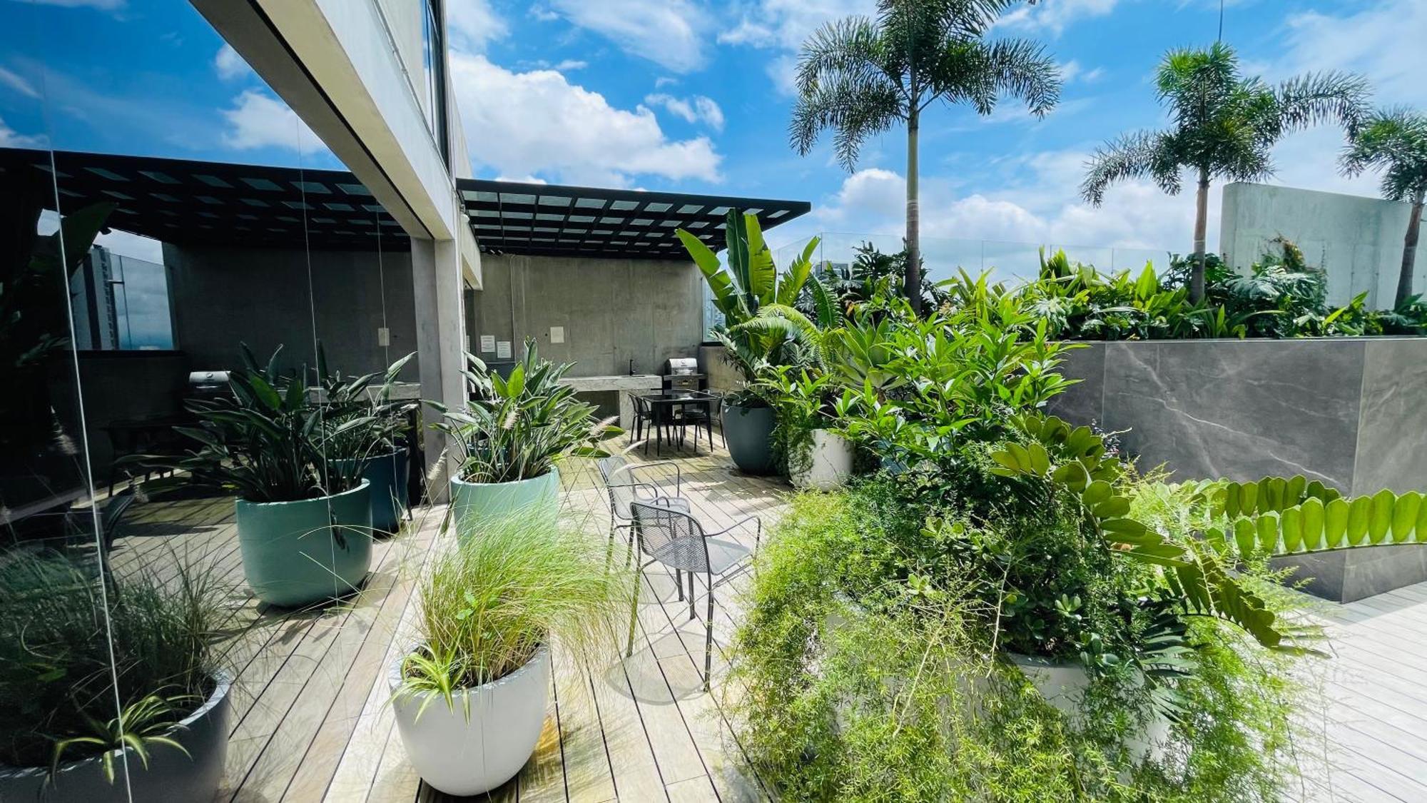Cozy Apartment With Terrace, Sj Cosmopolitan Tower #402 聖荷西 外观 照片