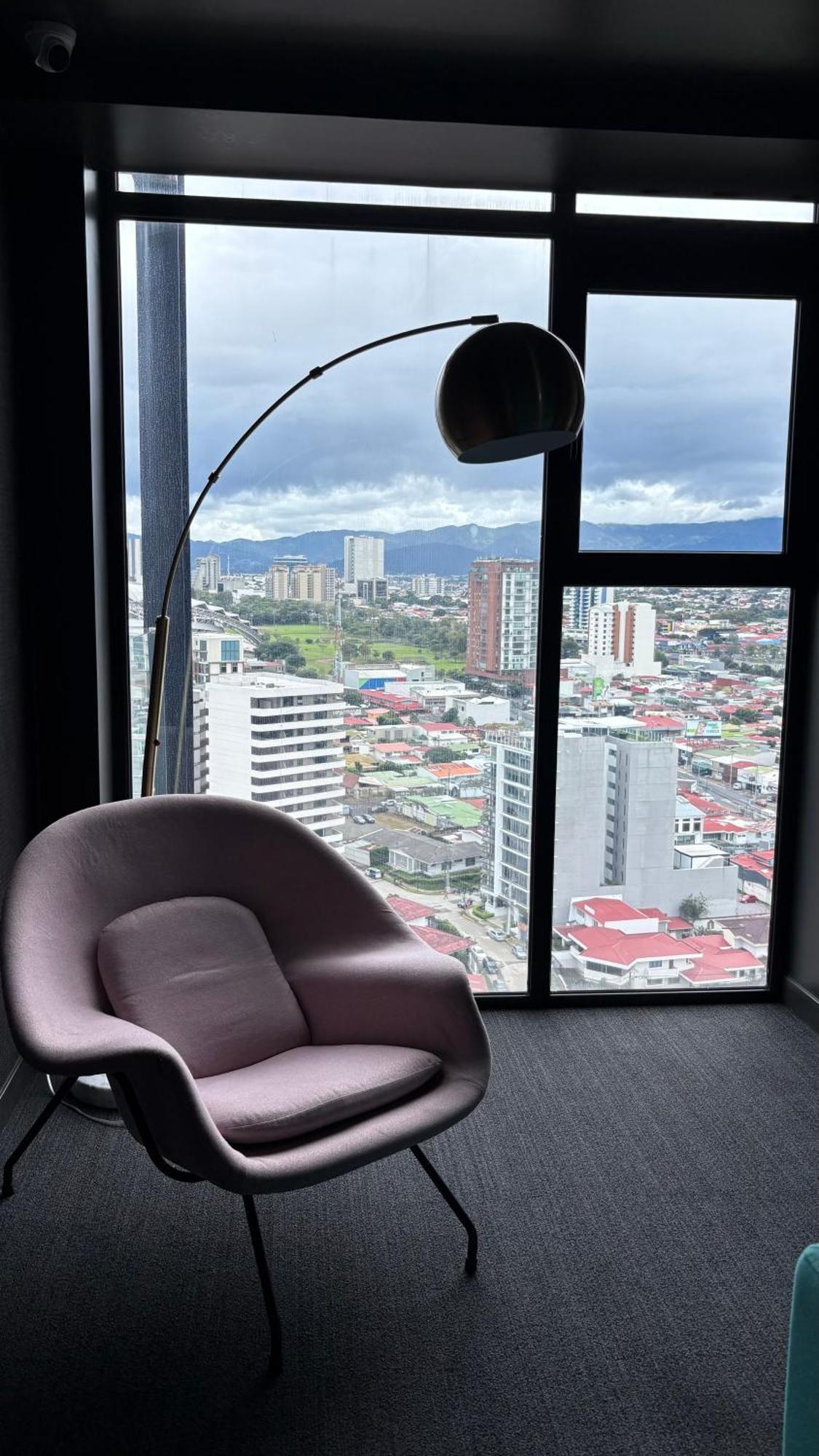 Cozy Apartment With Terrace, Sj Cosmopolitan Tower #402 聖荷西 外观 照片